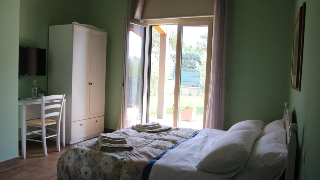 Bed and Breakfast Al Ginepro Montecchio  Екстер'єр фото