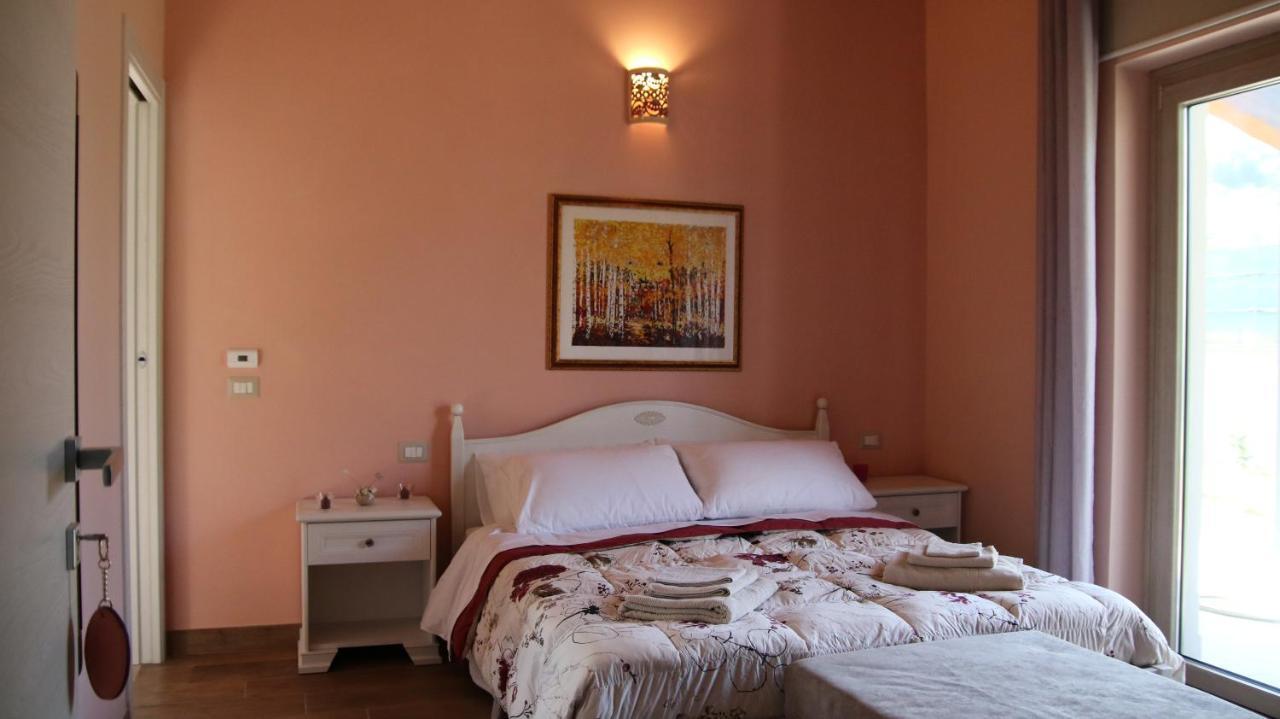 Bed and Breakfast Al Ginepro Montecchio  Екстер'єр фото